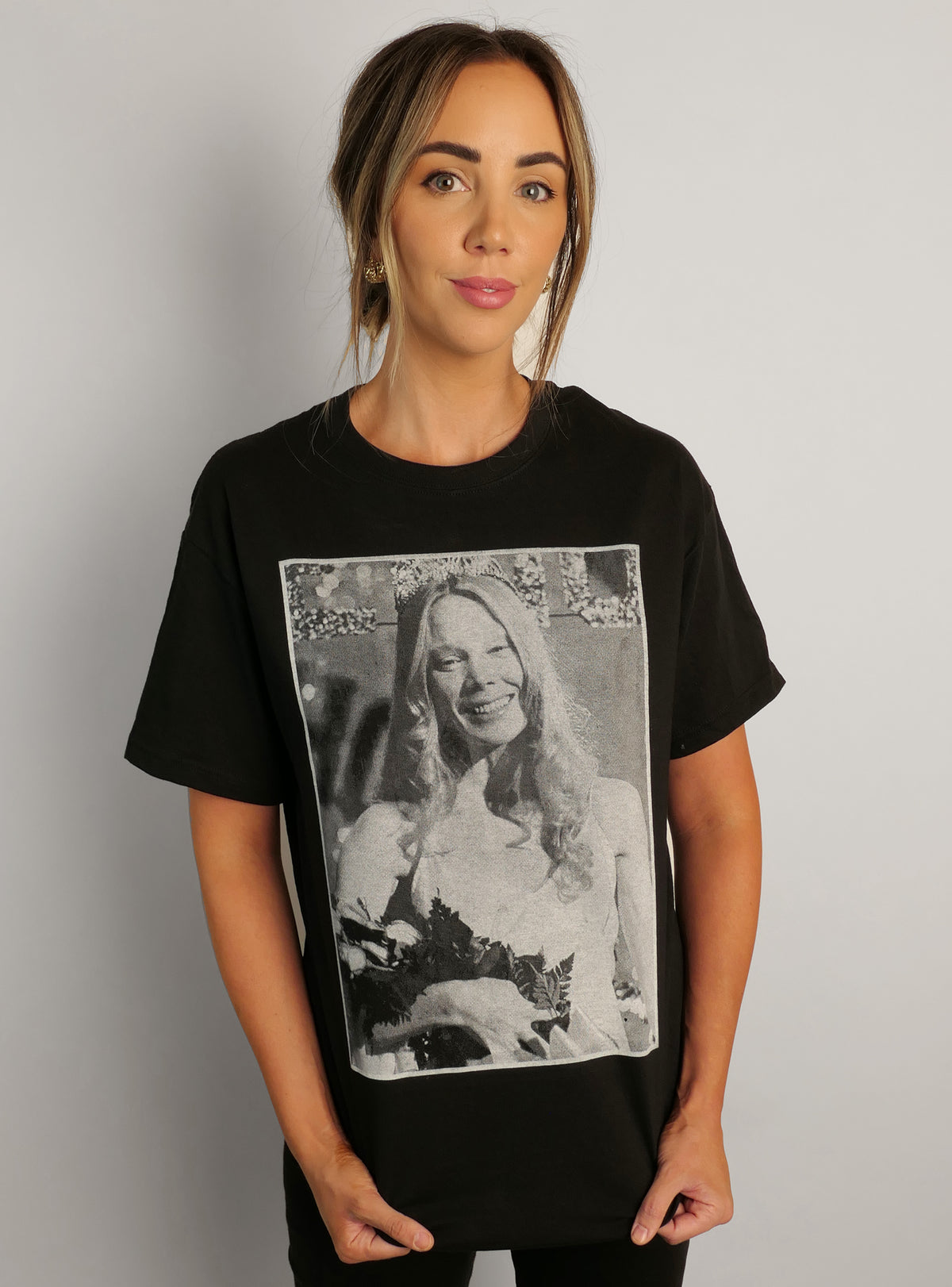 Carrie T-Shirt Set